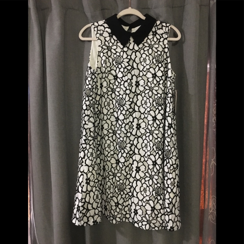 New  you can wear as a dress or over leggings